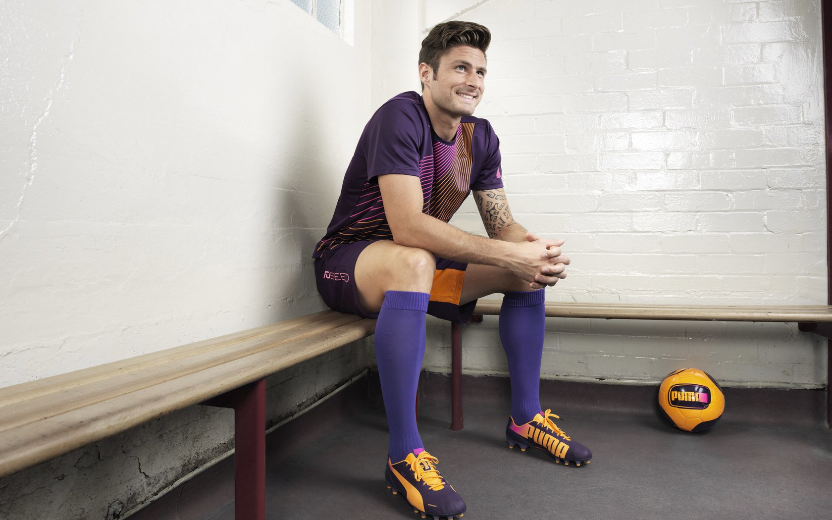 C罗转会新东家引发热议，c罗转会信息